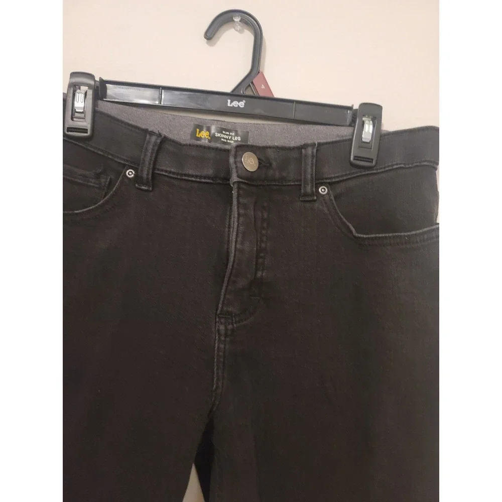Lee Women's Slim Fit Skinny Leg Mid Rise Jeans 12 Short Stretch Dark Wash Black